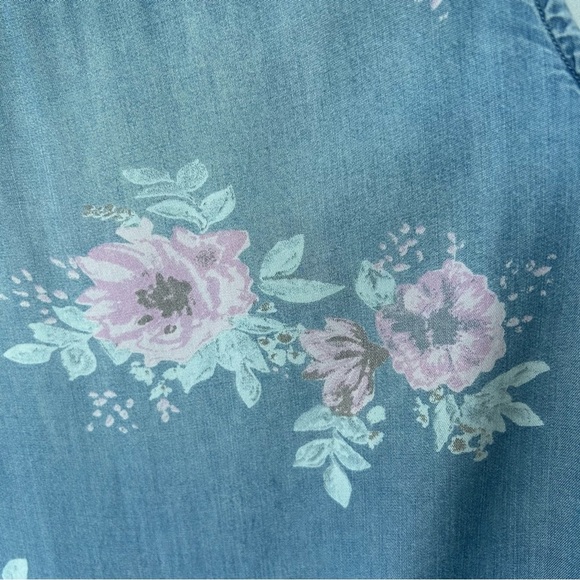 STANDARD GRACE Denim Look Western Floral Sleeveless Button Down Blouse Size M - Picture 5 of 6